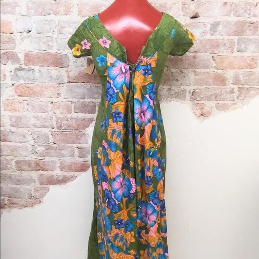 STUNNING Like-New 1960s Hawaiian Cotton Dress